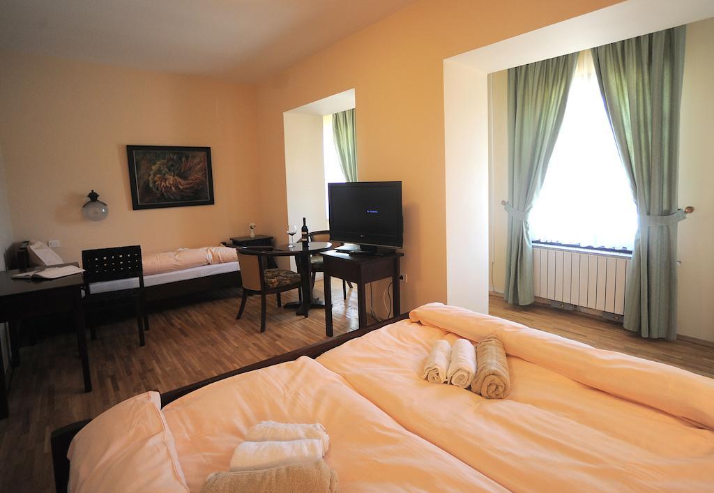 Kalin Hotel Lazaropole Habitación foto